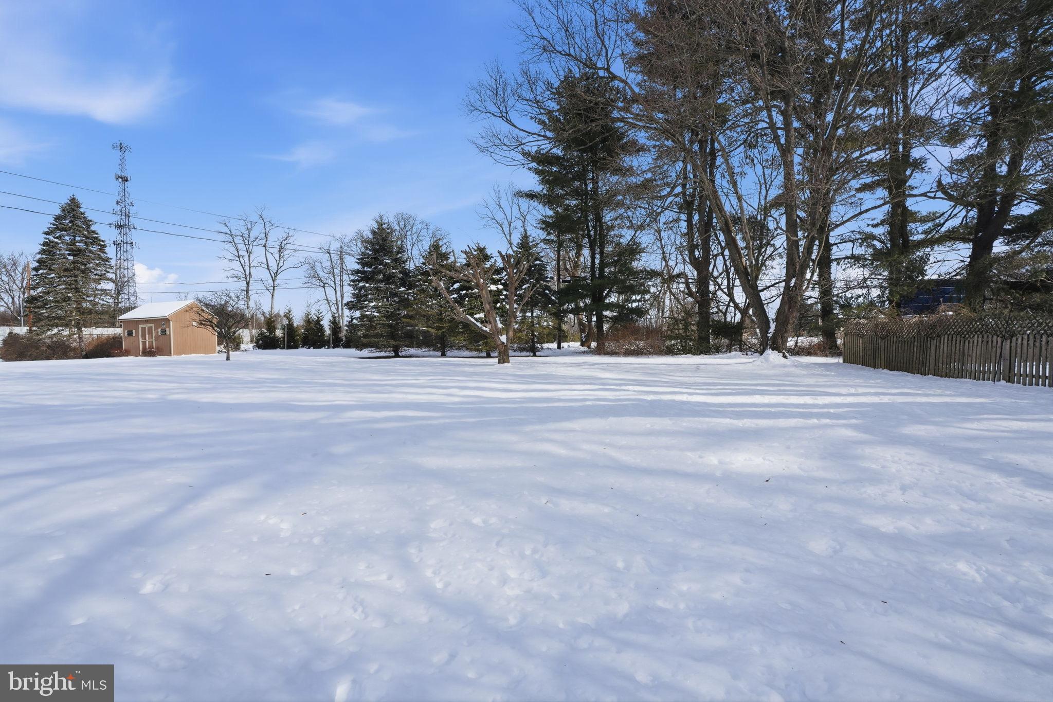 HILLWOOD TERR - Residential