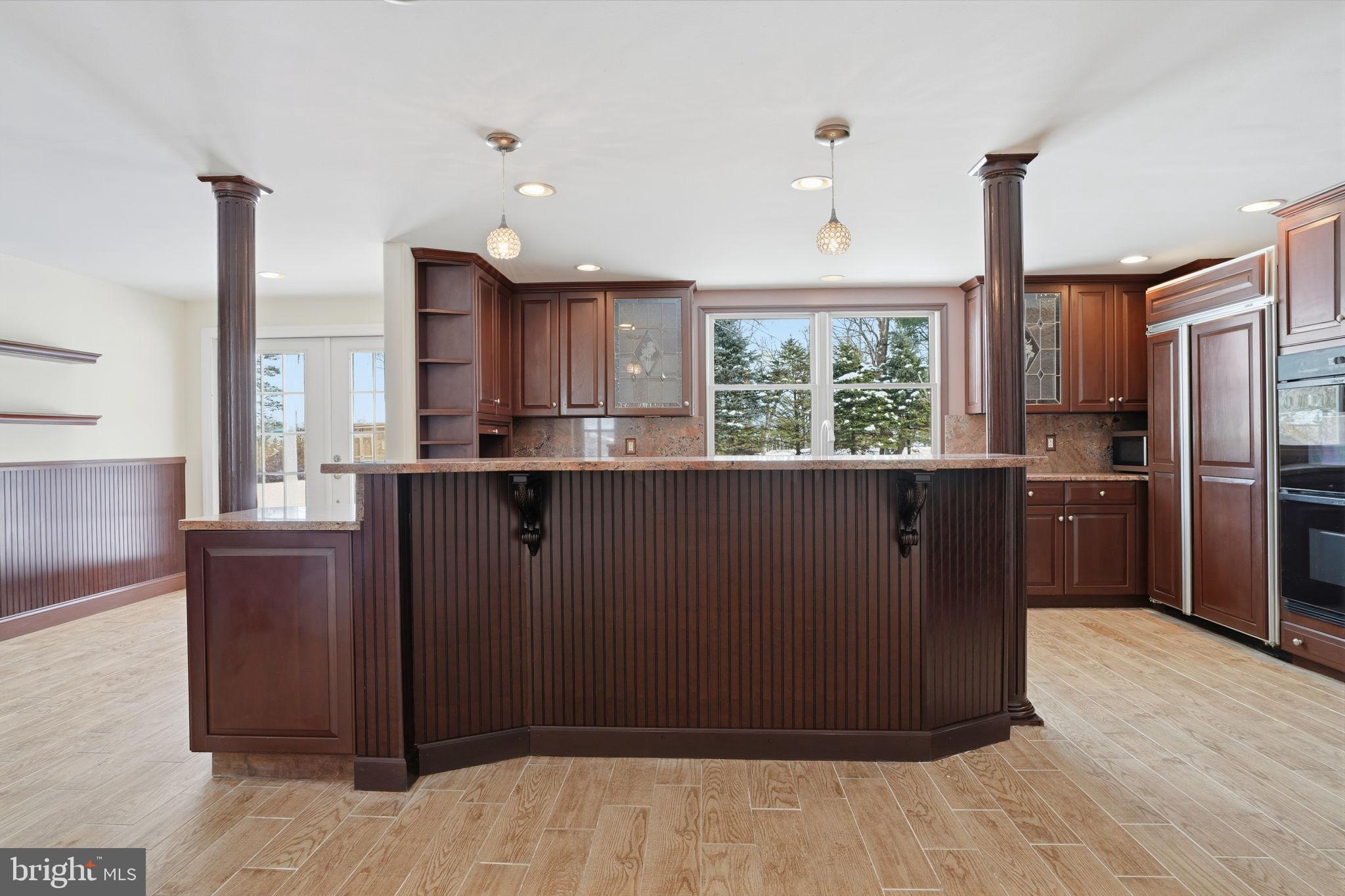 HILLWOOD TERR - Residential