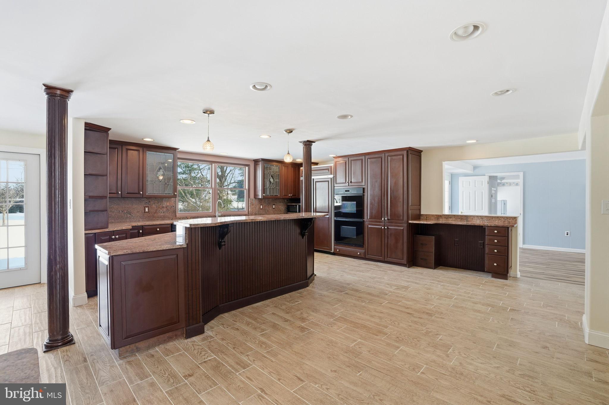 HILLWOOD TERR - Residential