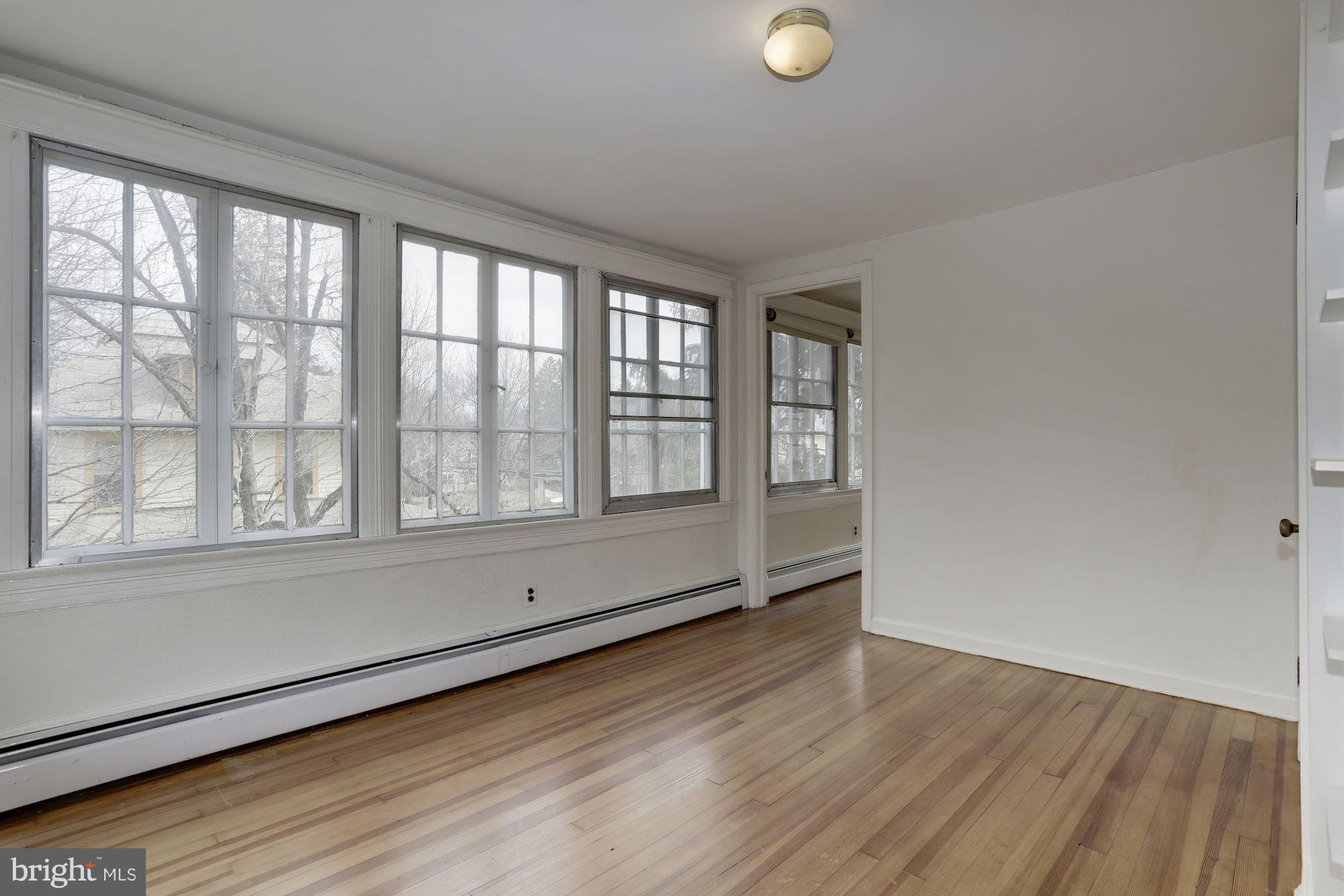 CHEVY CHASE - Residential