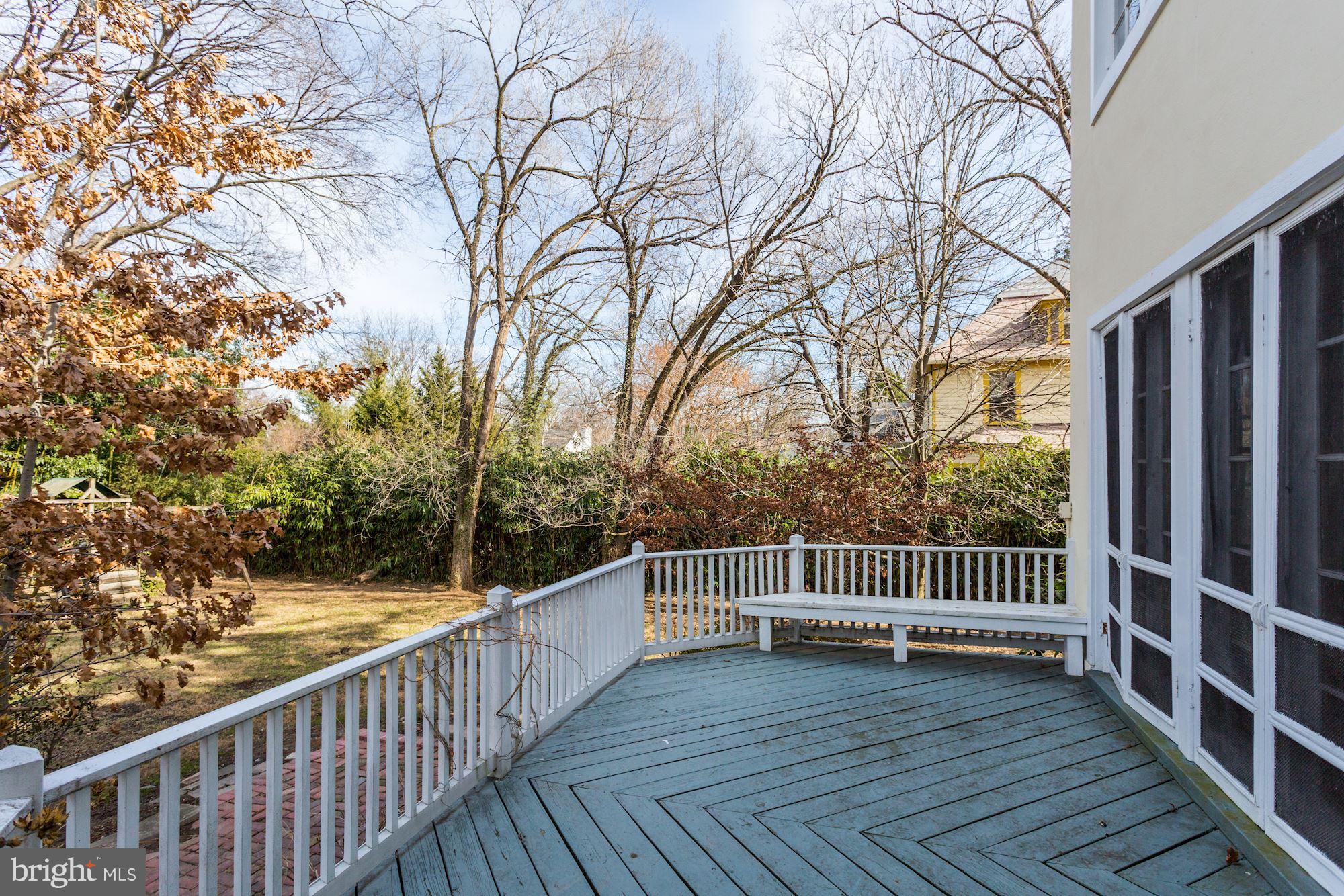 CHEVY CHASE - Residential