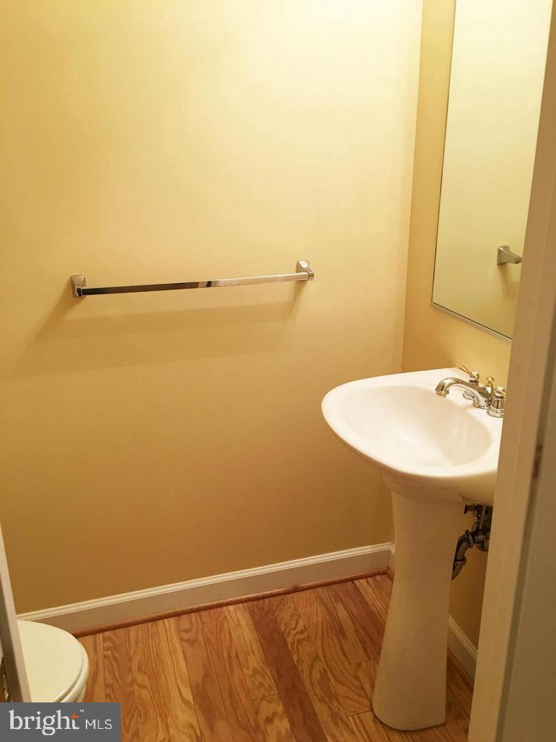 RENAISSANCE PLAZA CODM - Residential Lease