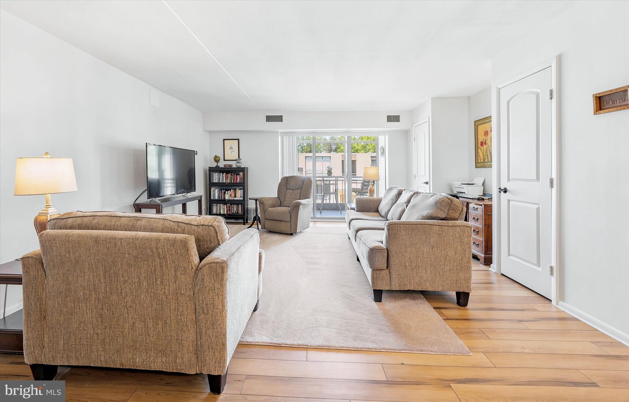 VILLA BELMONT - Residential