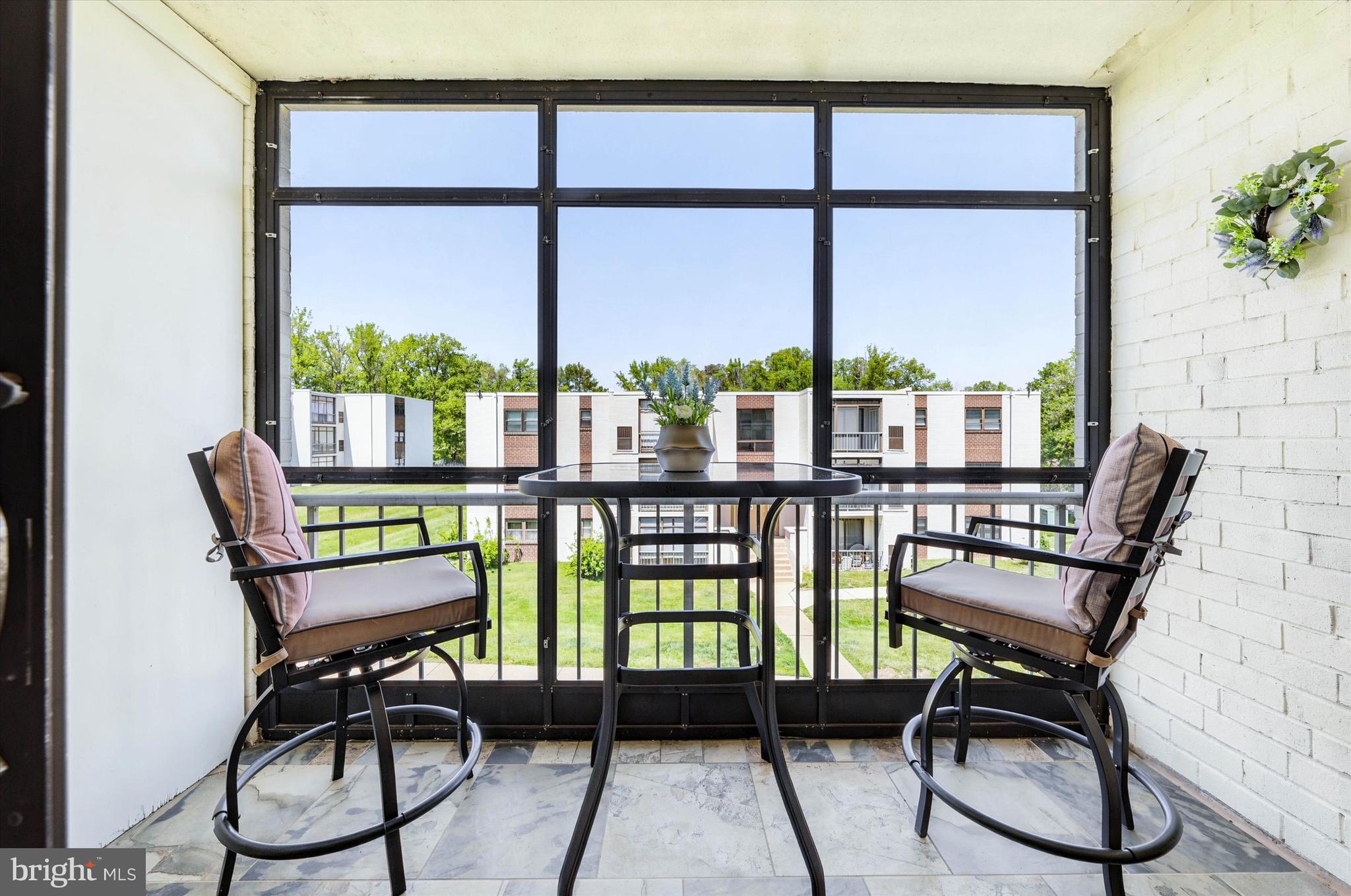 VILLA BELMONT - Residential