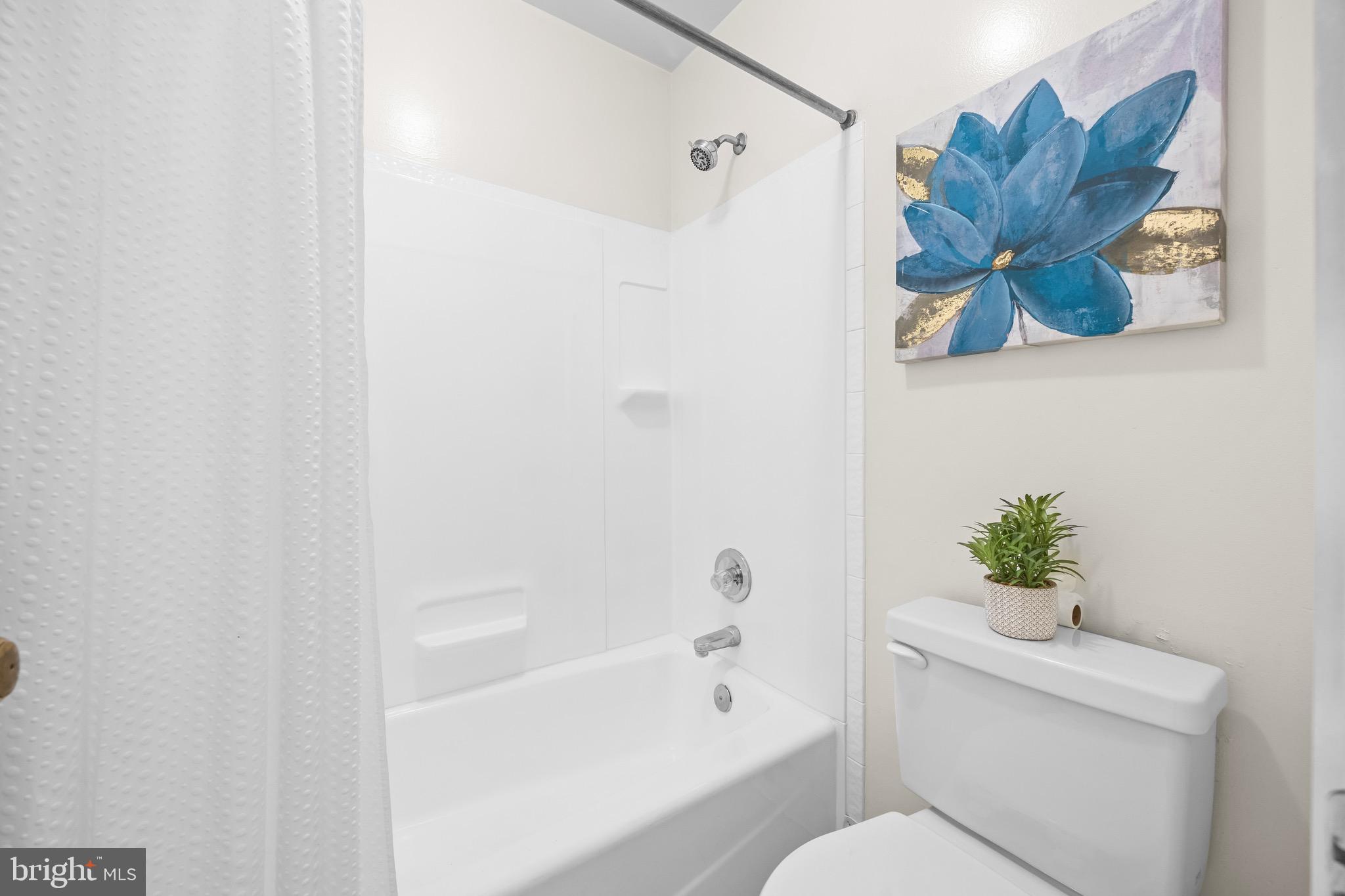 VILLAGE OAKS - Residential