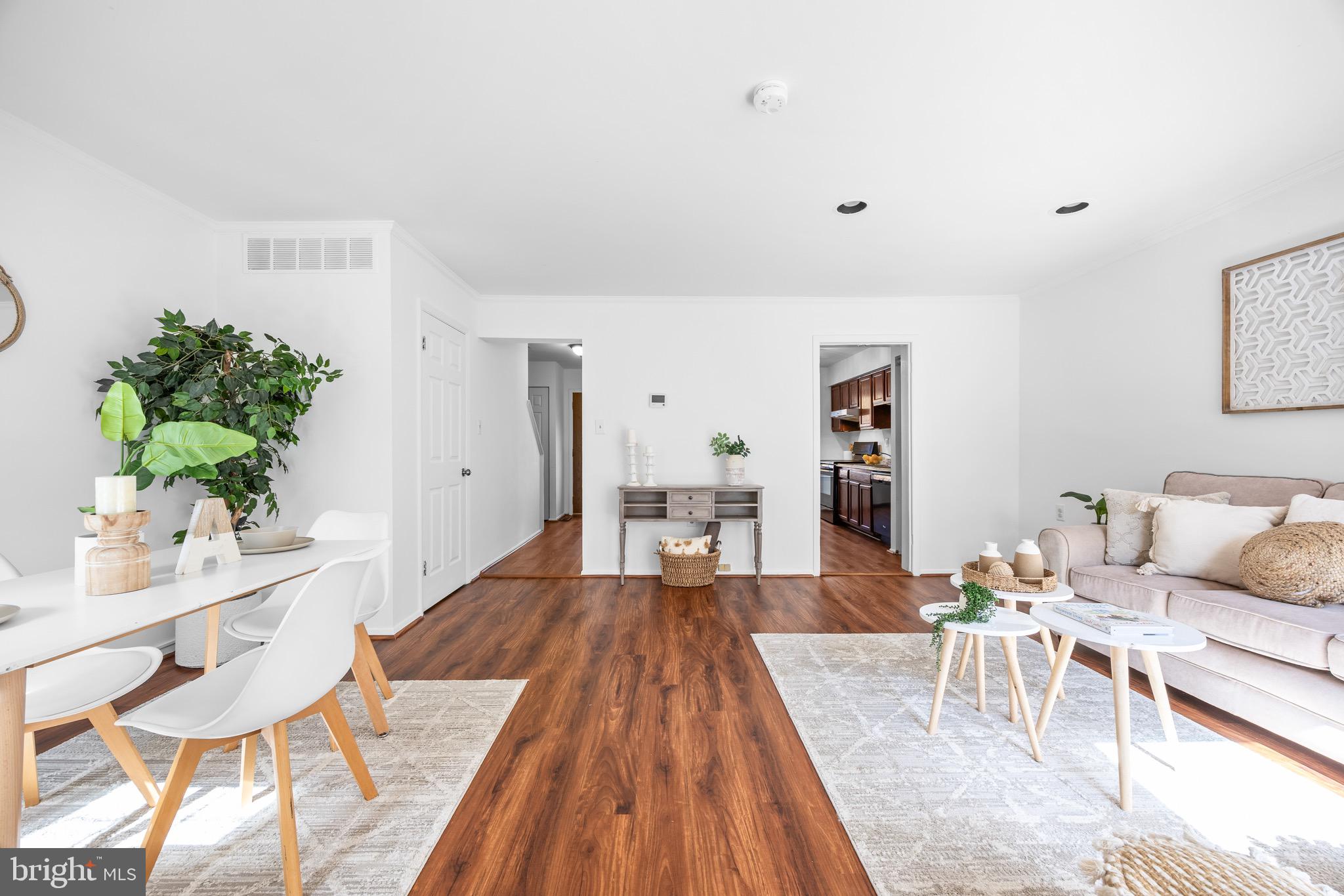 VILLAGE OAKS - Residential