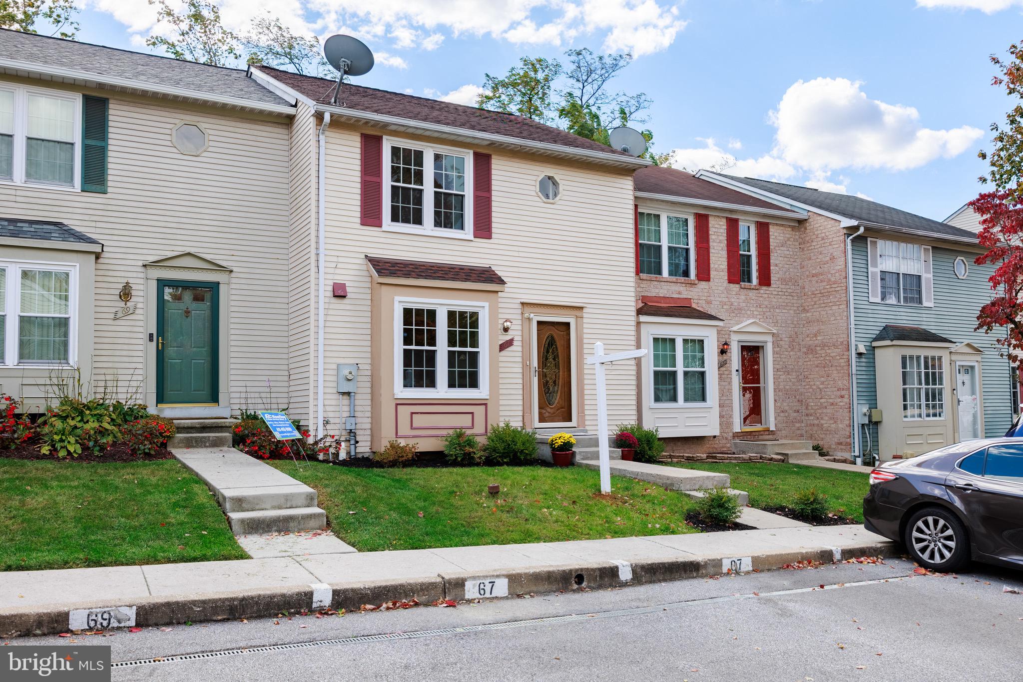 VILLAGE OAKS - Residential