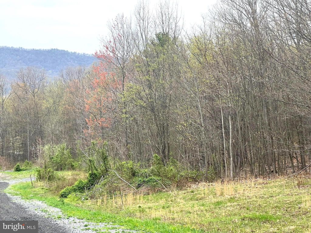 Photo of Lot # 18 Ridge Way Drive, EVERETT, PA 15537 (MLS # PABD2001896)