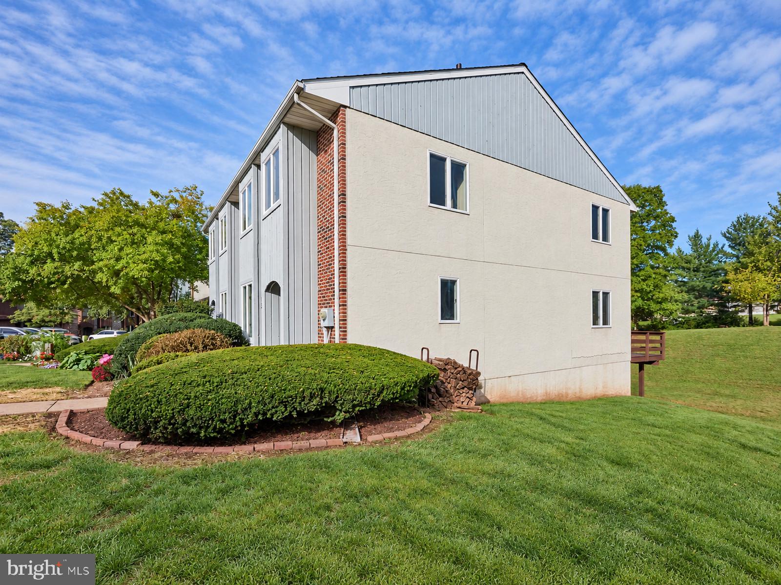 12 LENAPE LANE