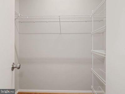 ASHBURN VILLAGE - Residential Lease