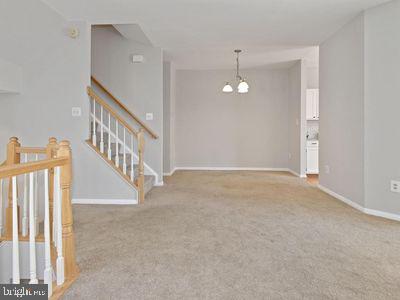 ASHBURN VILLAGE - Residential Lease