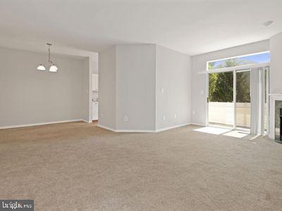 ASHBURN VILLAGE - Residential Lease