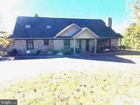 Homes For Sale - 8124 Cromwell Church Road<br/> HUSTONTOWN, PA 17229