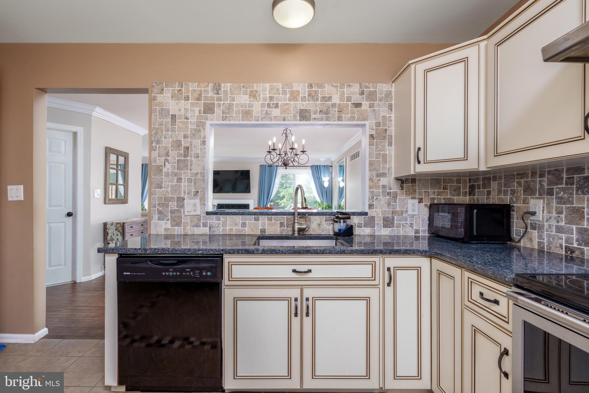 1520 VILLA ROAD