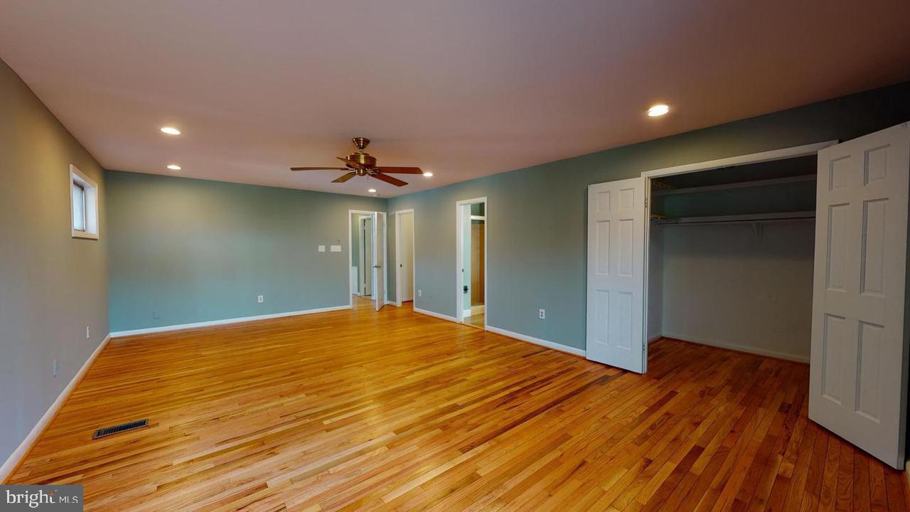 LANHAM SEABROOK - Residential Lease