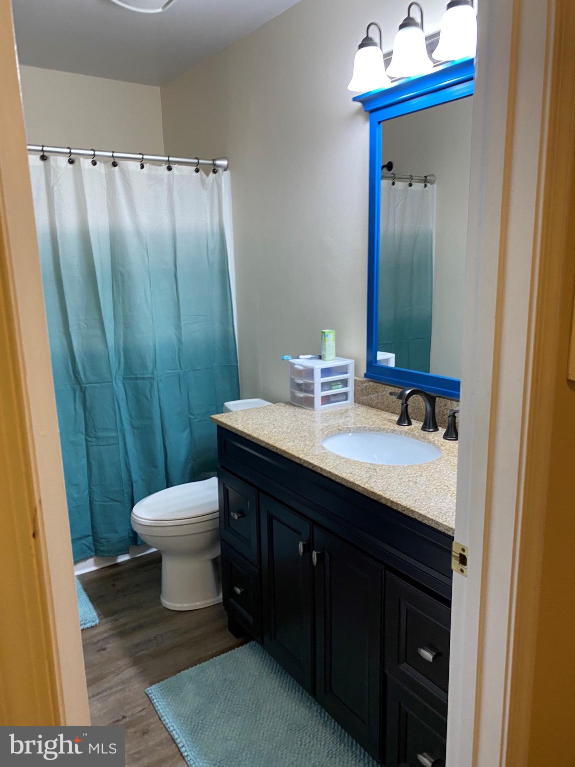 COURTS OF FOUR SEASONS - Residential