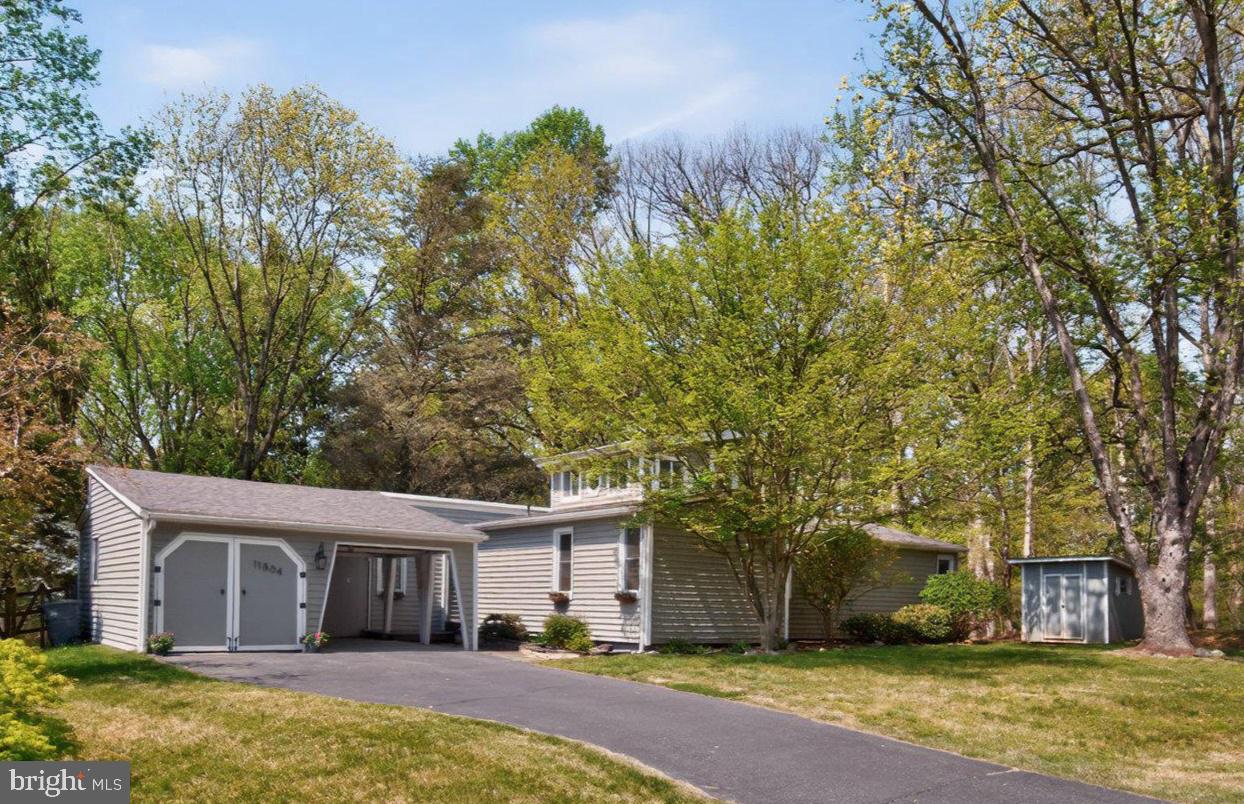 QUINCE ORCHARD KNOLLS - Residential