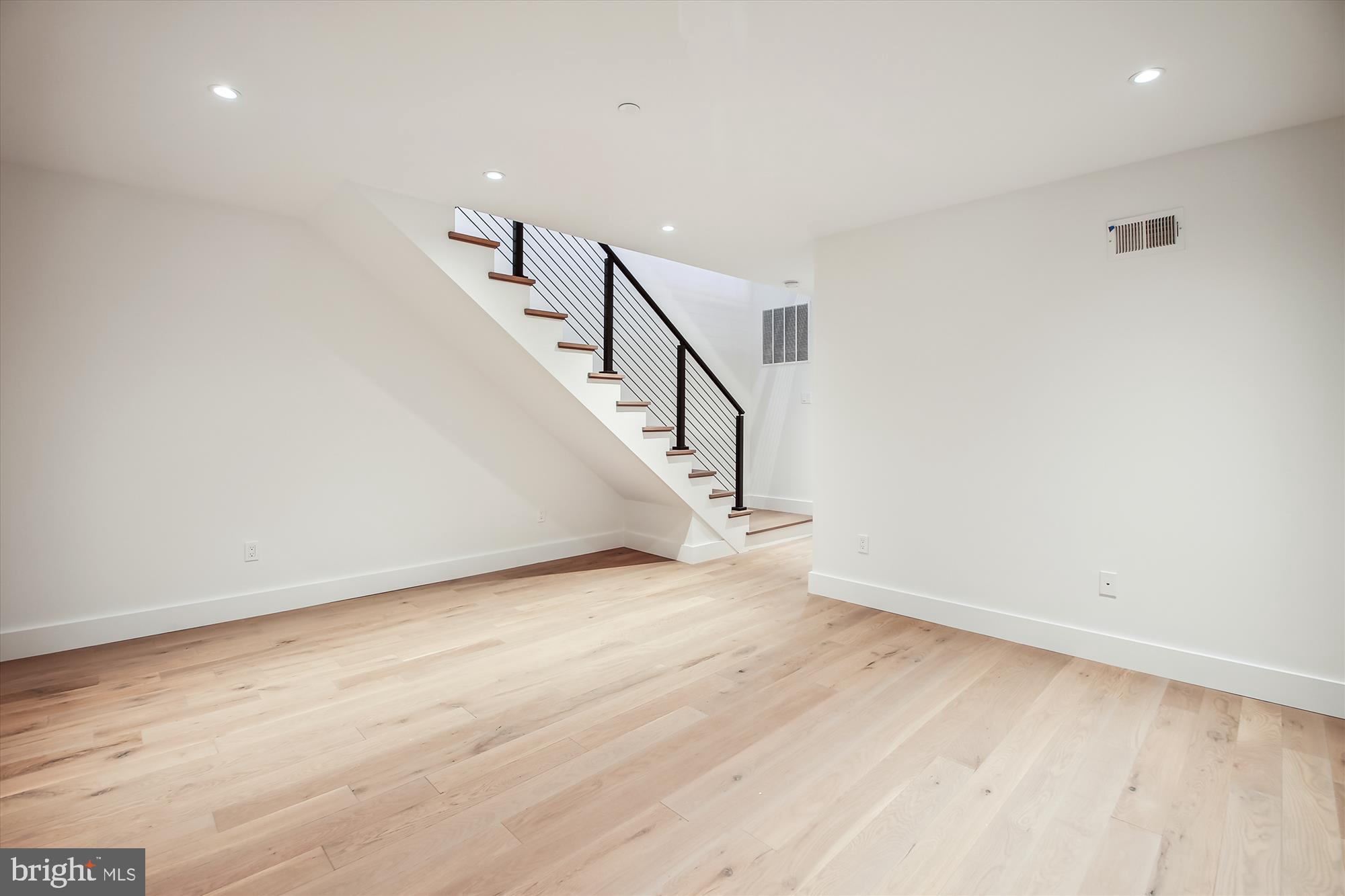 WEST ANNAPOLIS - Residential Lease