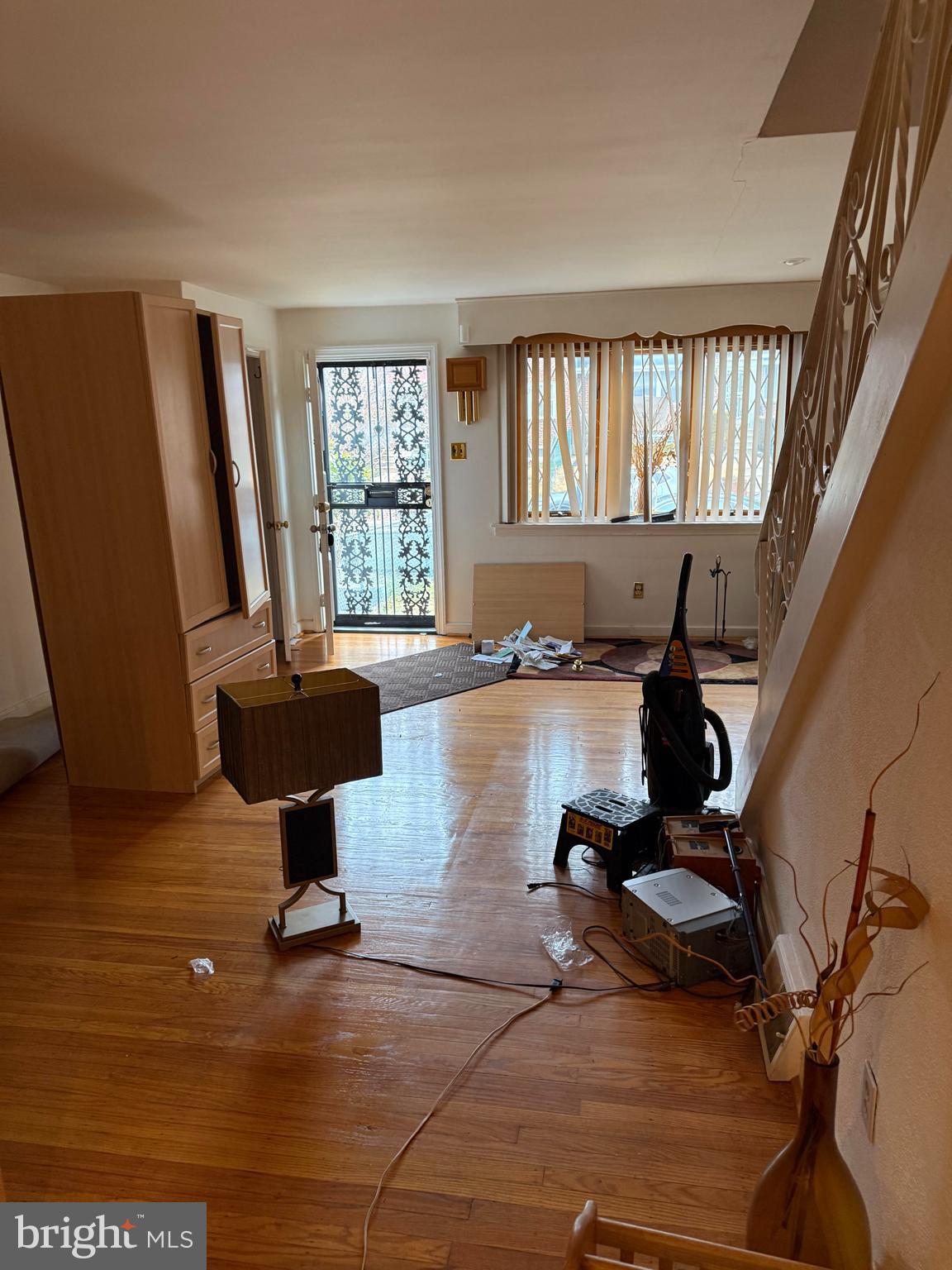 WEST OAK LANE - Residential