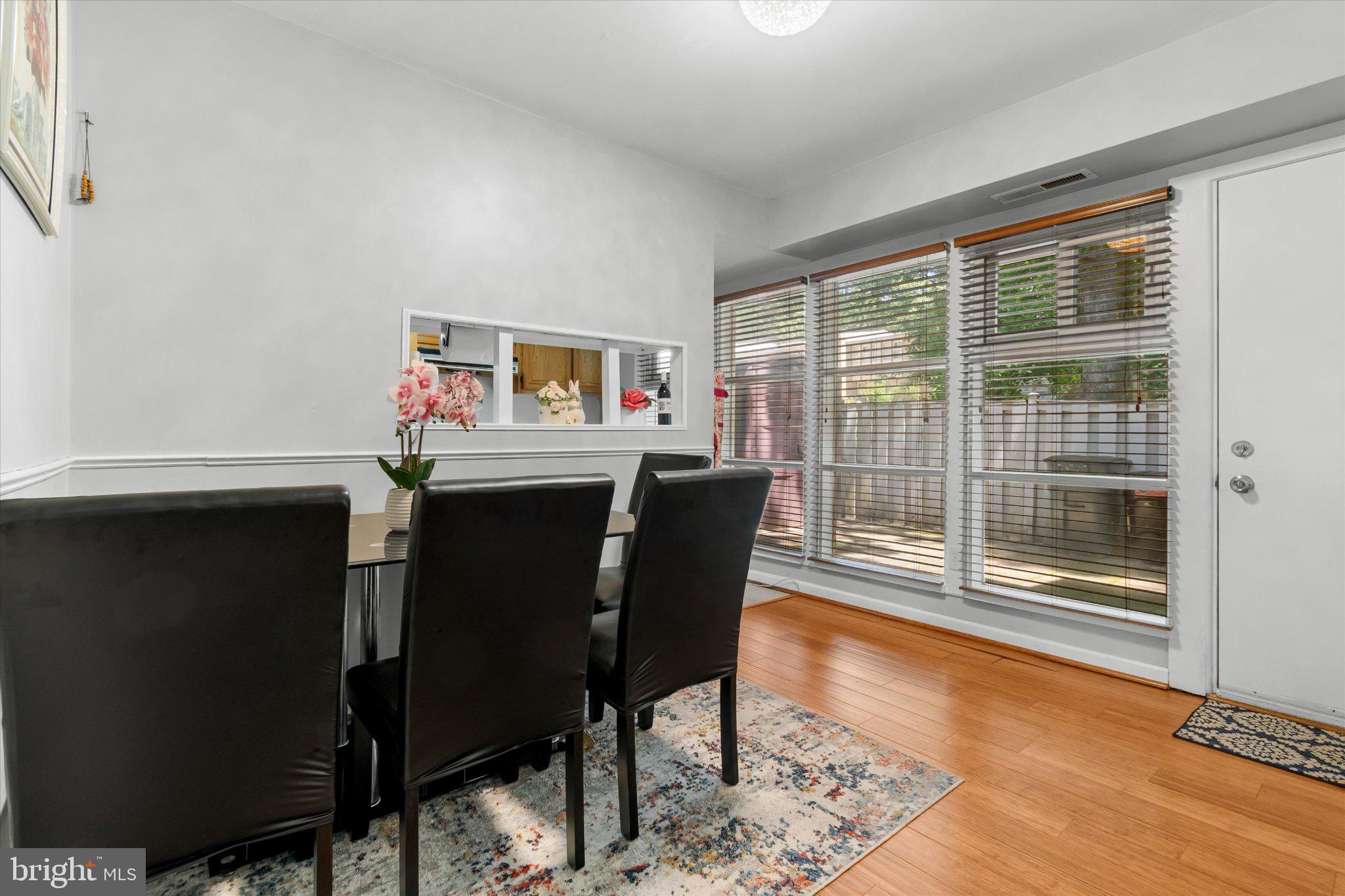 FAIRFAX HERITAGE - Residential