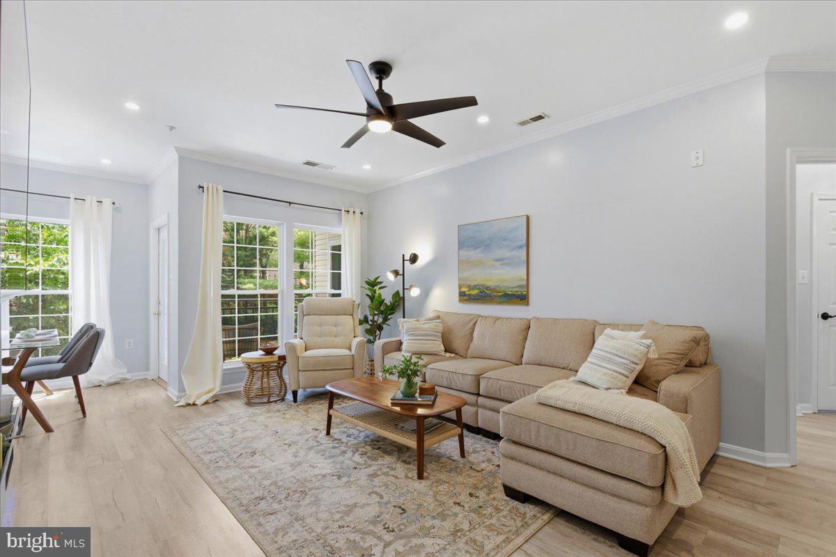 4127 FOUNTAINSIDE LANE 201