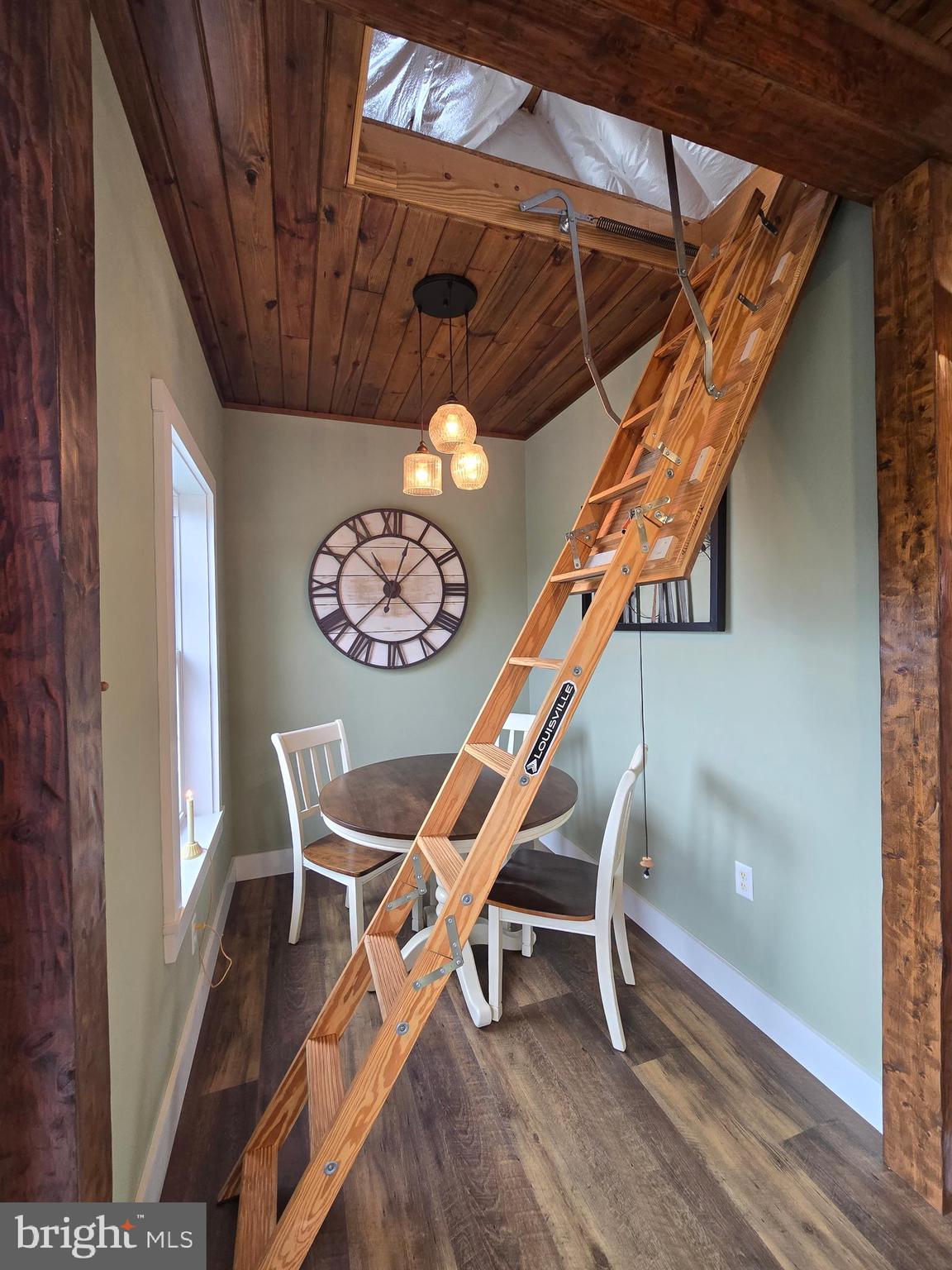 PARKVIEW @ BOILING SPRING - Residential