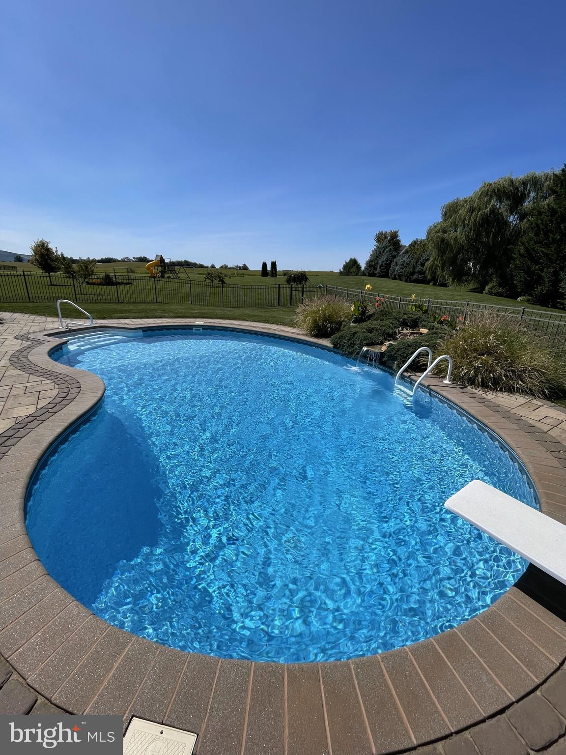 PARKVIEW @ BOILING SPRING - Residential