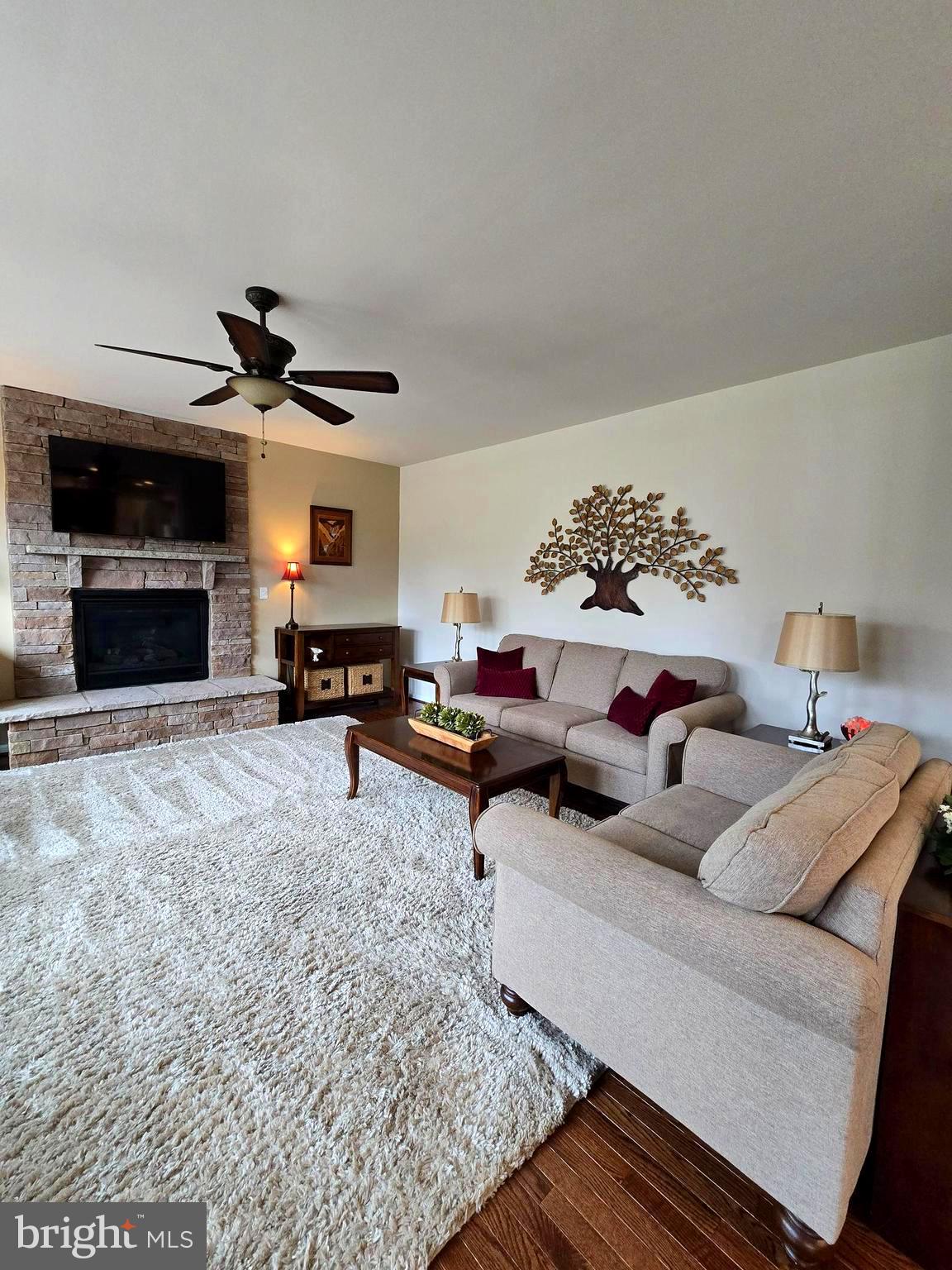 PARKVIEW @ BOILING SPRING - Residential