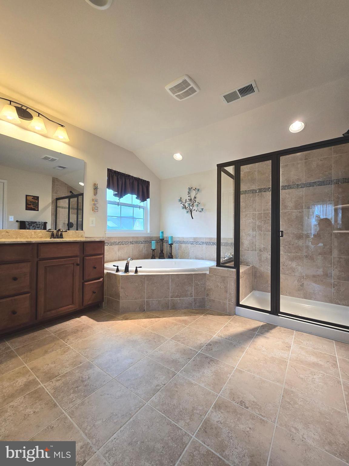 PARKVIEW @ BOILING SPRING - Residential