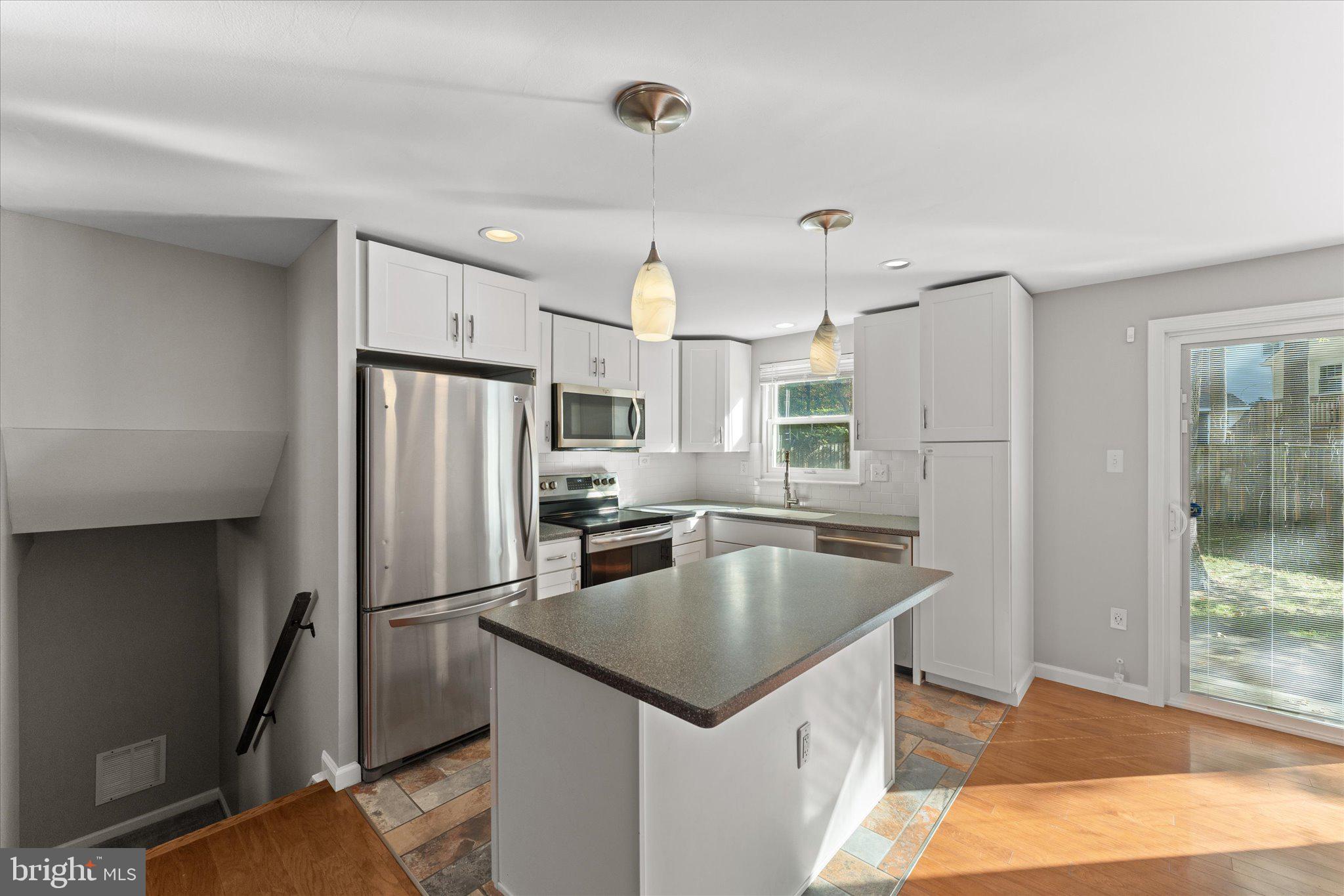 FOX LAIR - Residential