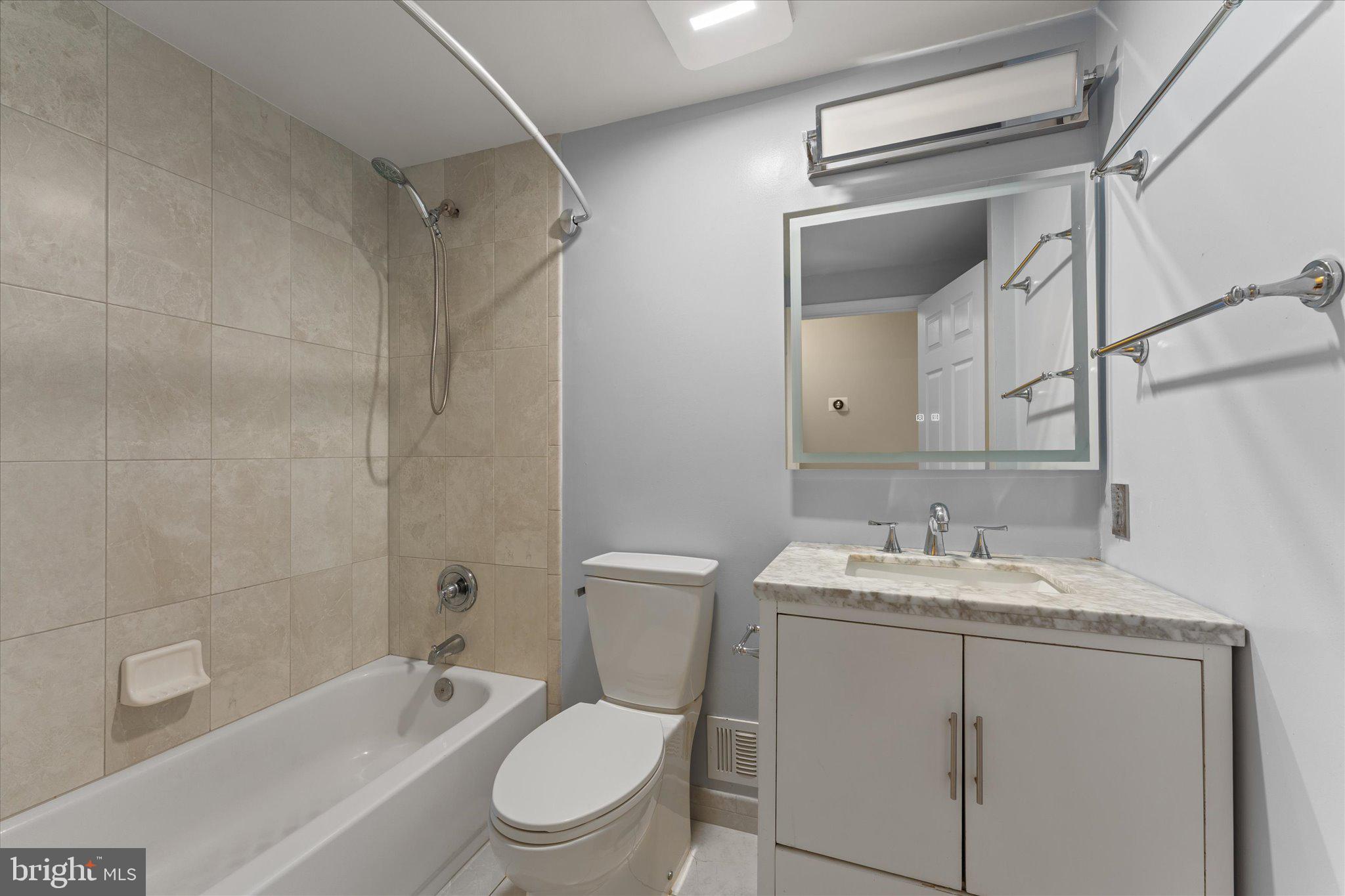 FOX LAIR - Residential