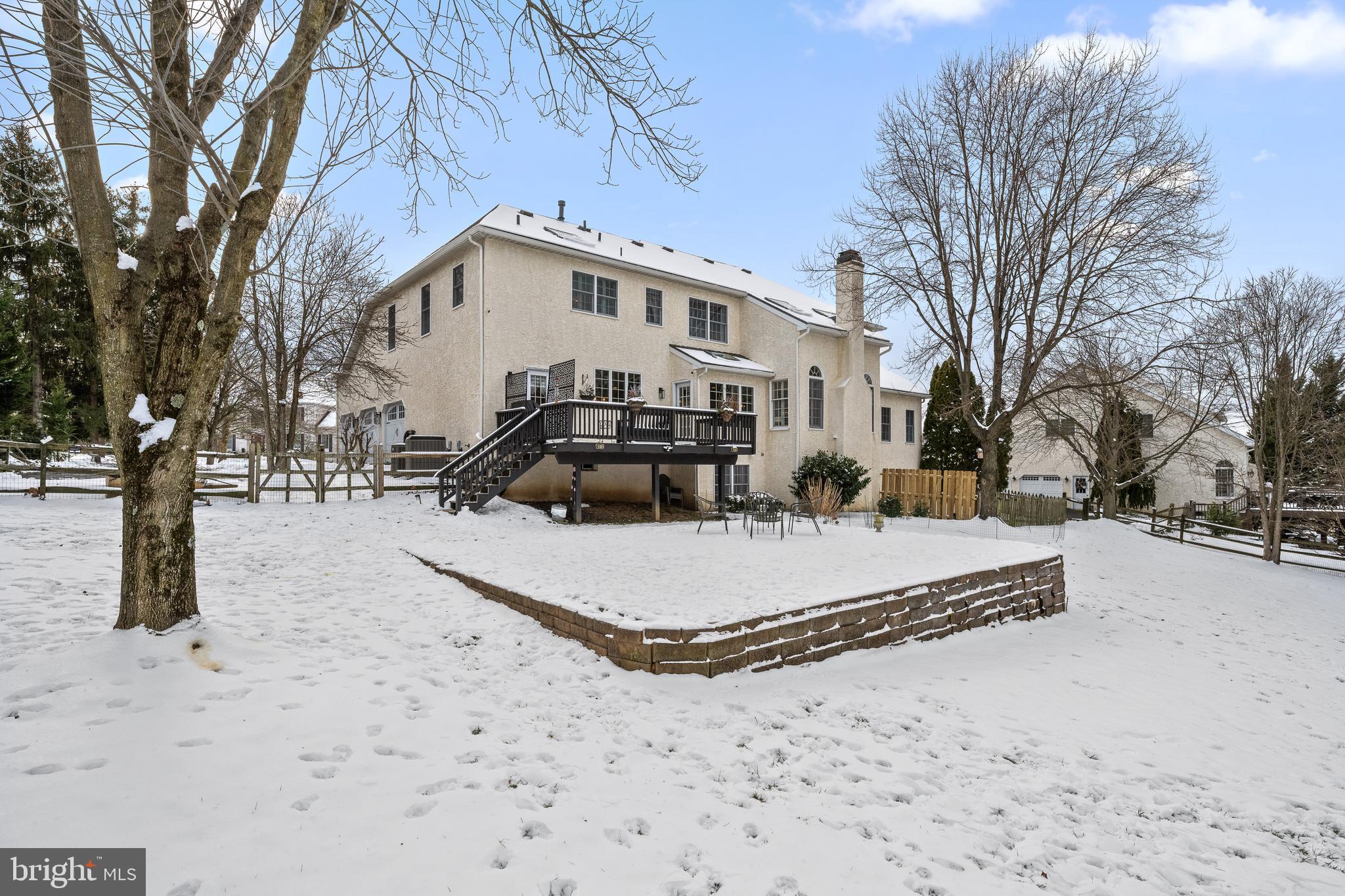 VALLEY FORGE WOODS - Residential