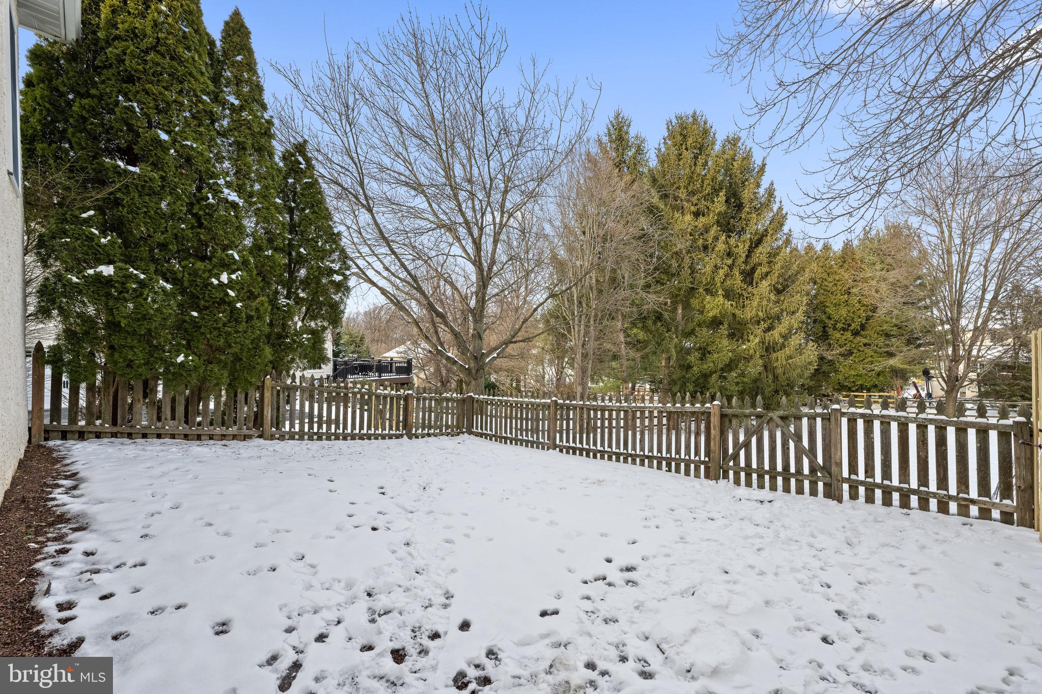 VALLEY FORGE WOODS - Residential