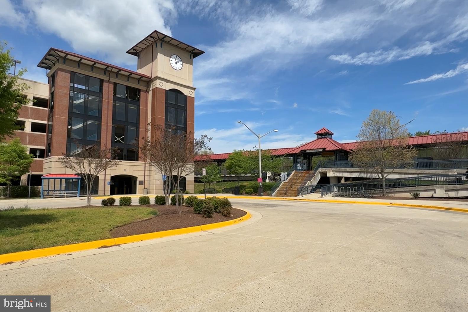 BURKE CENTRE - Residential