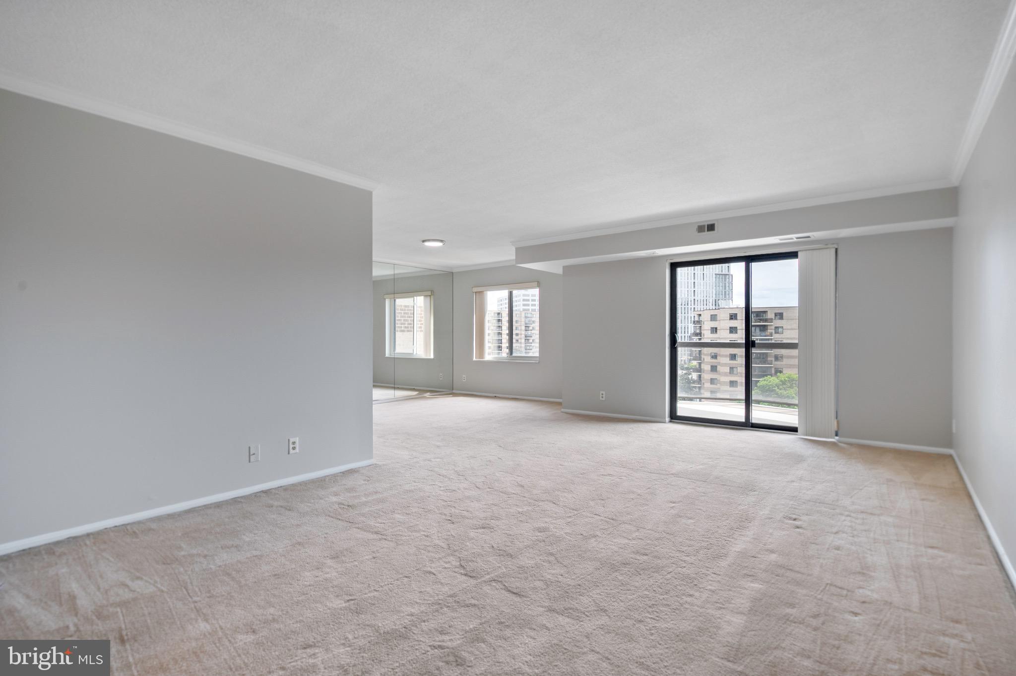 ROTONDA - Residential