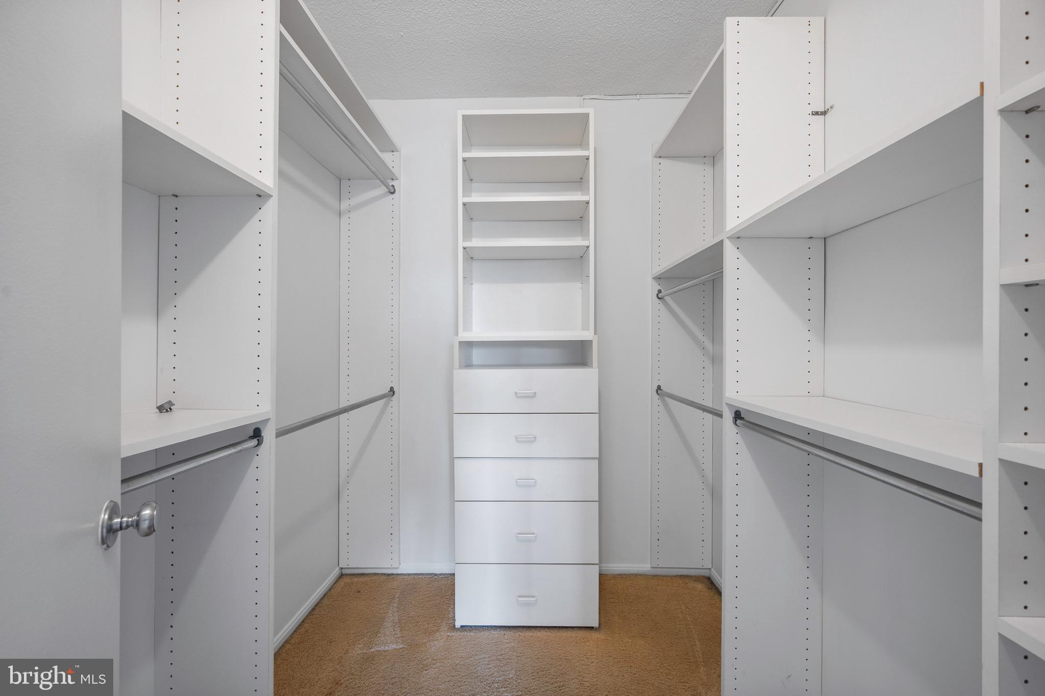 ROTONDA - Residential