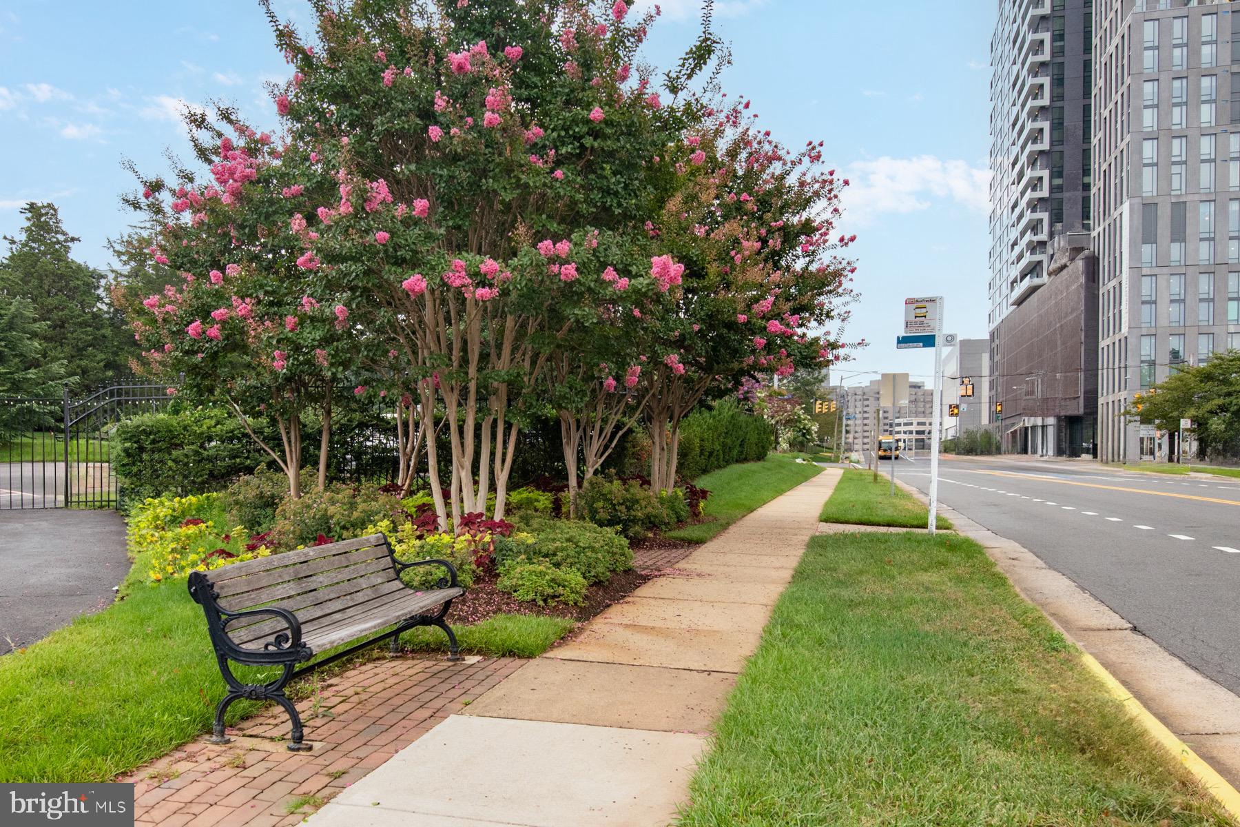 ROTONDA - Residential