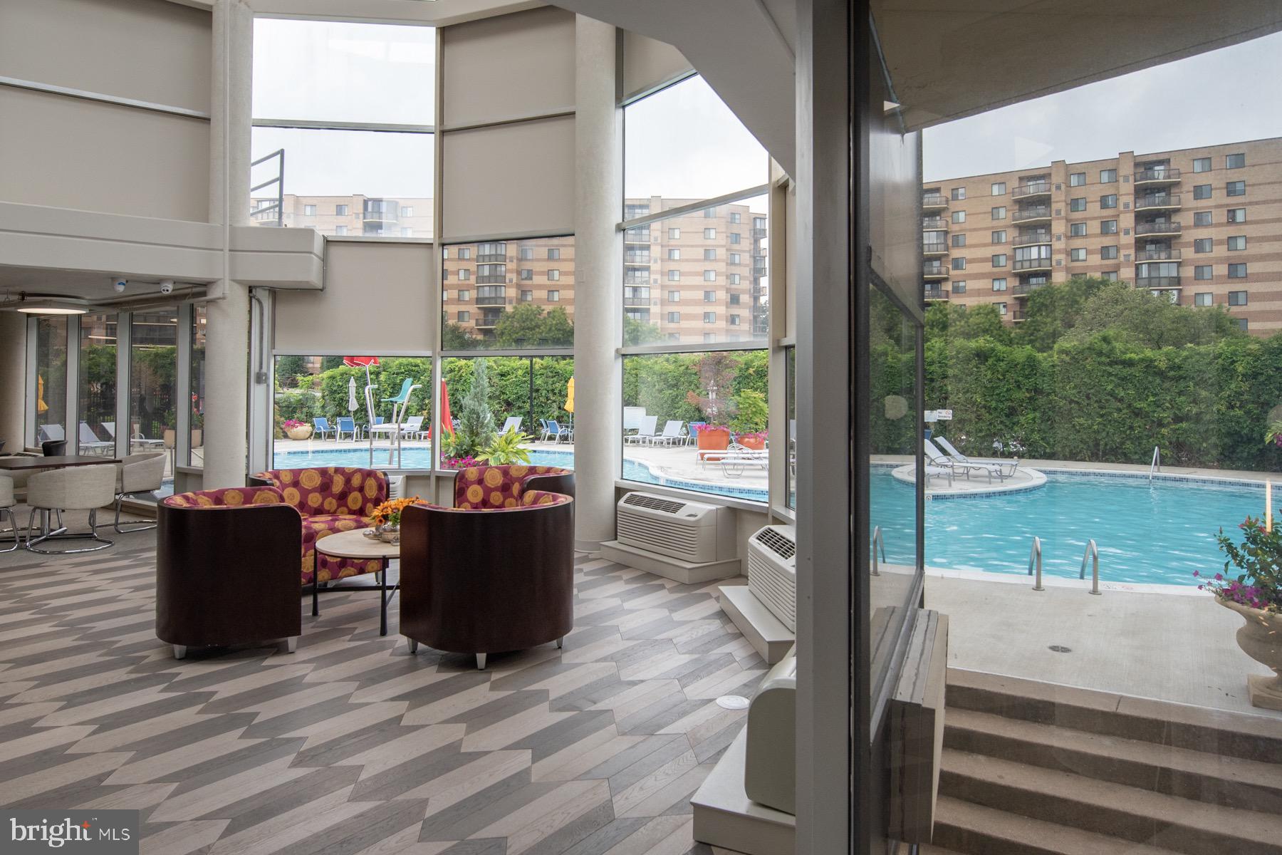 ROTONDA - Residential