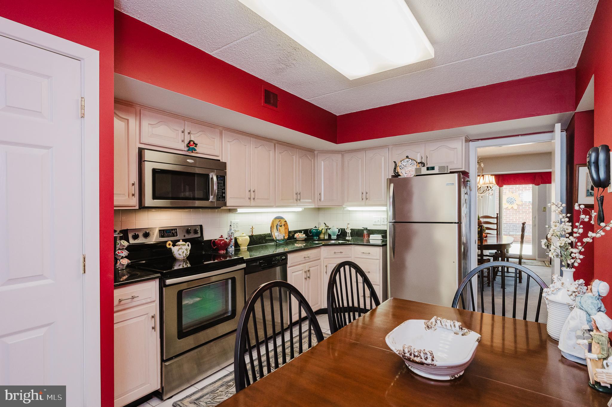 OAKHAMPTON - Residential