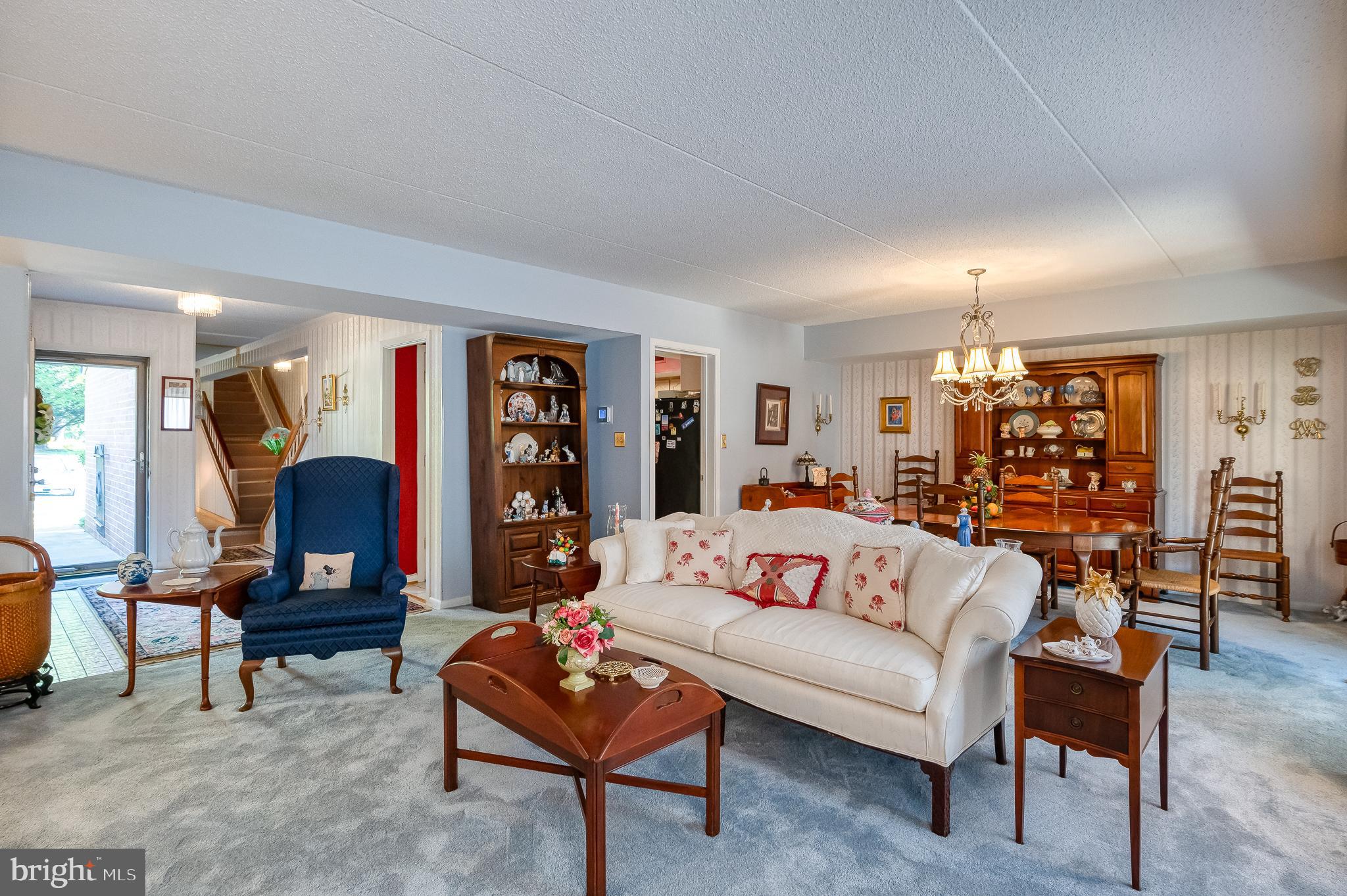 OAKHAMPTON - Residential