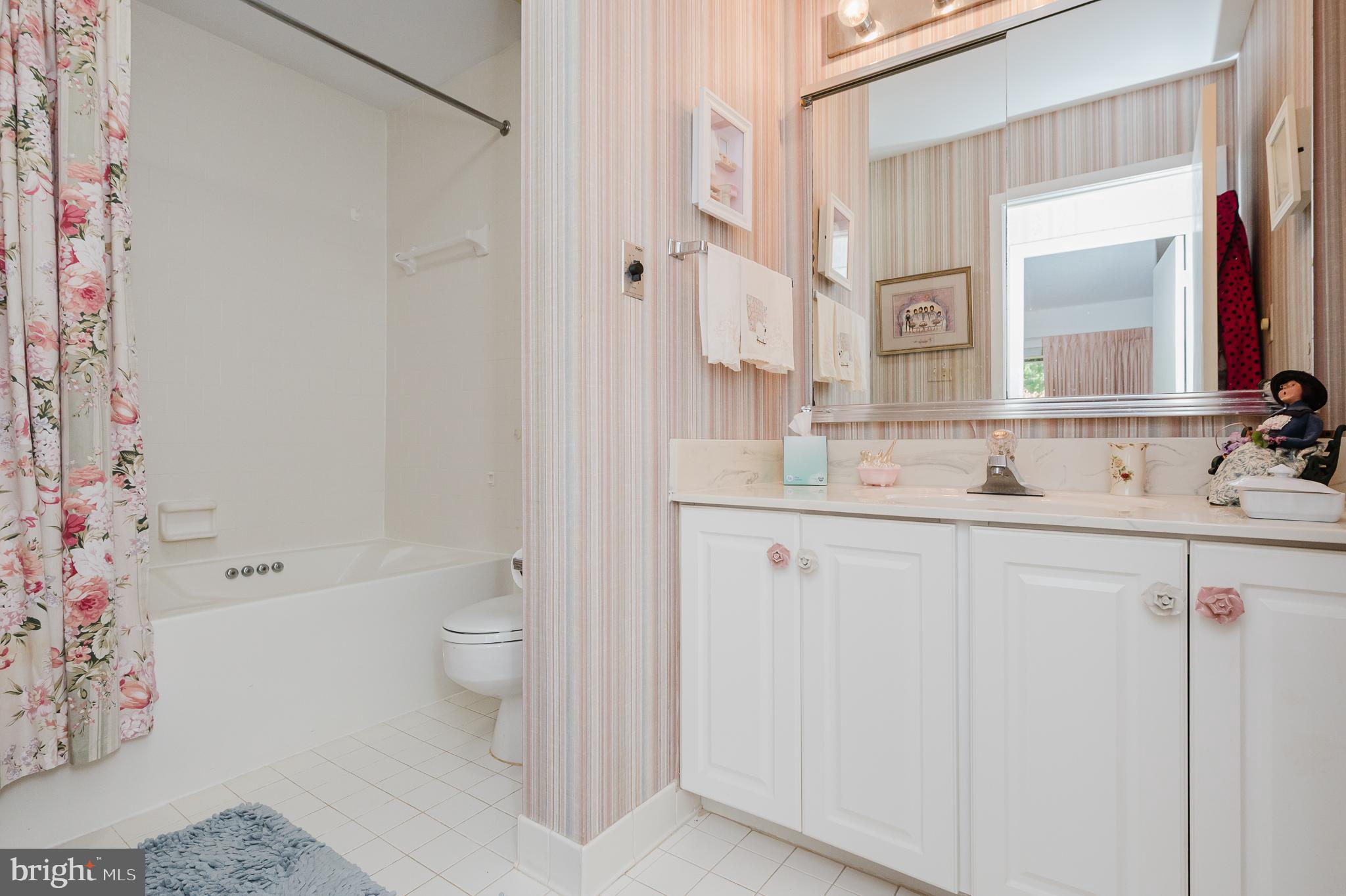 OAKHAMPTON - Residential