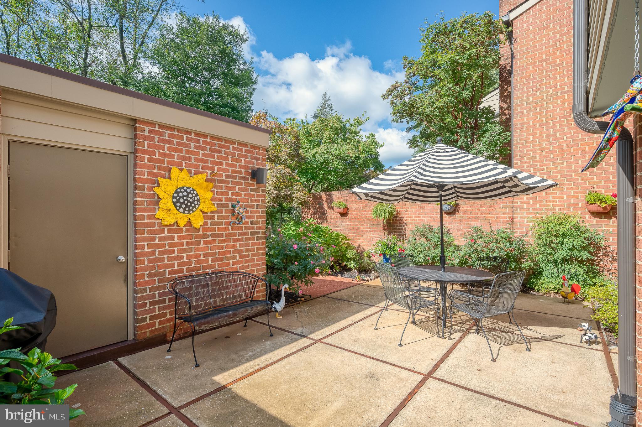 OAKHAMPTON - Residential