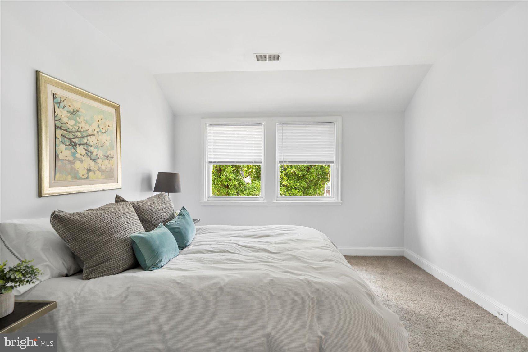 NORTHWOOD - Residential