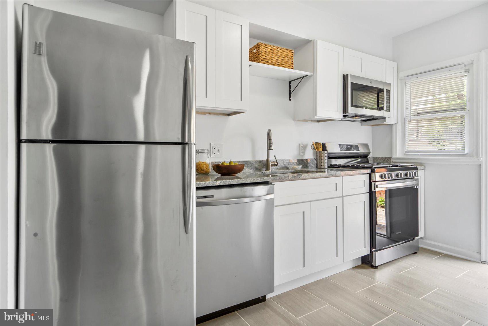 NORTHWOOD - Residential