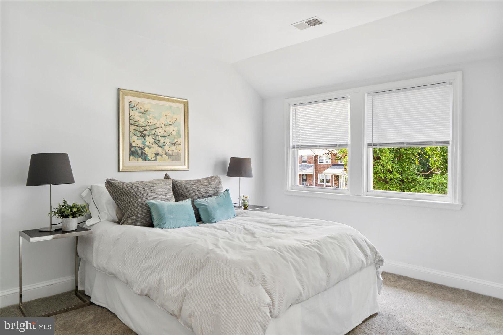 NORTHWOOD - Residential