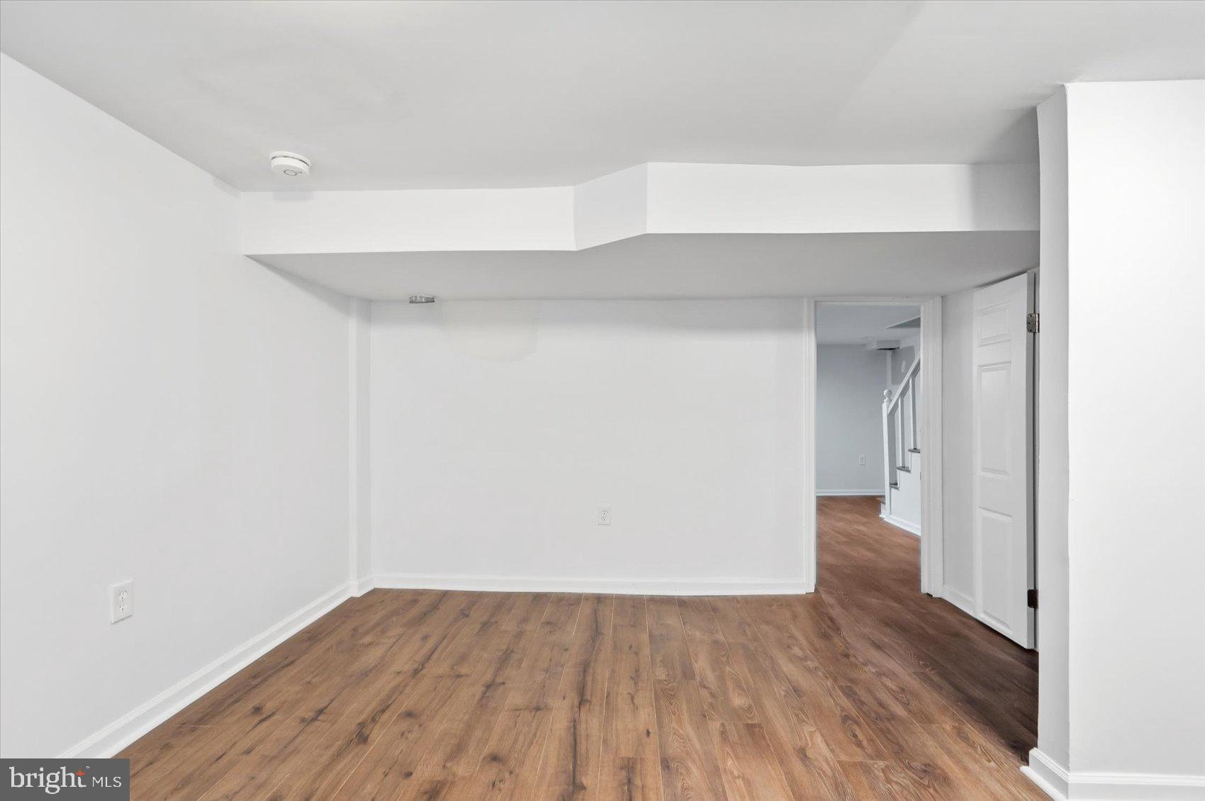 NORTHWOOD - Residential