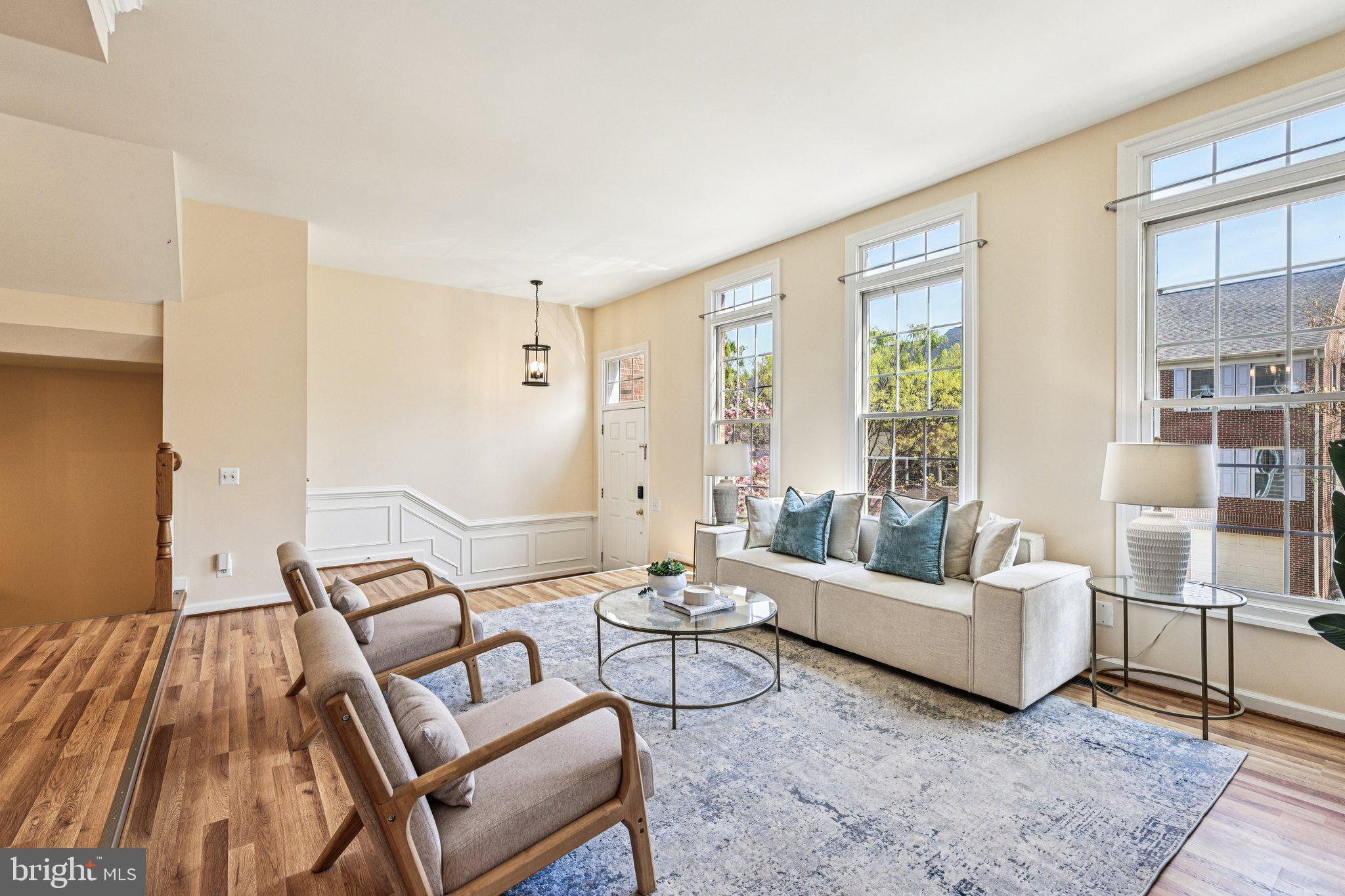 COUNTRY CREEK - Residential