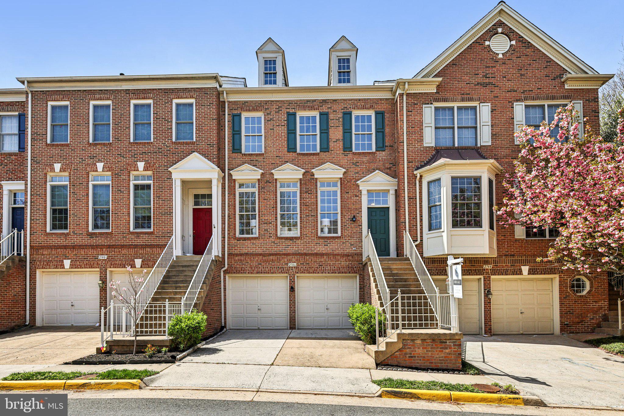 COUNTRY CREEK - Residential