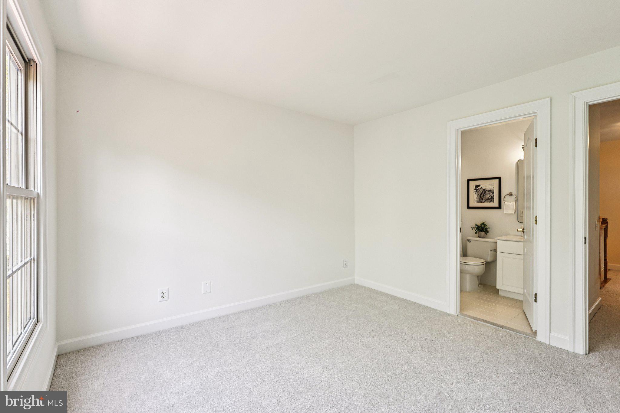 COUNTRY CREEK - Residential