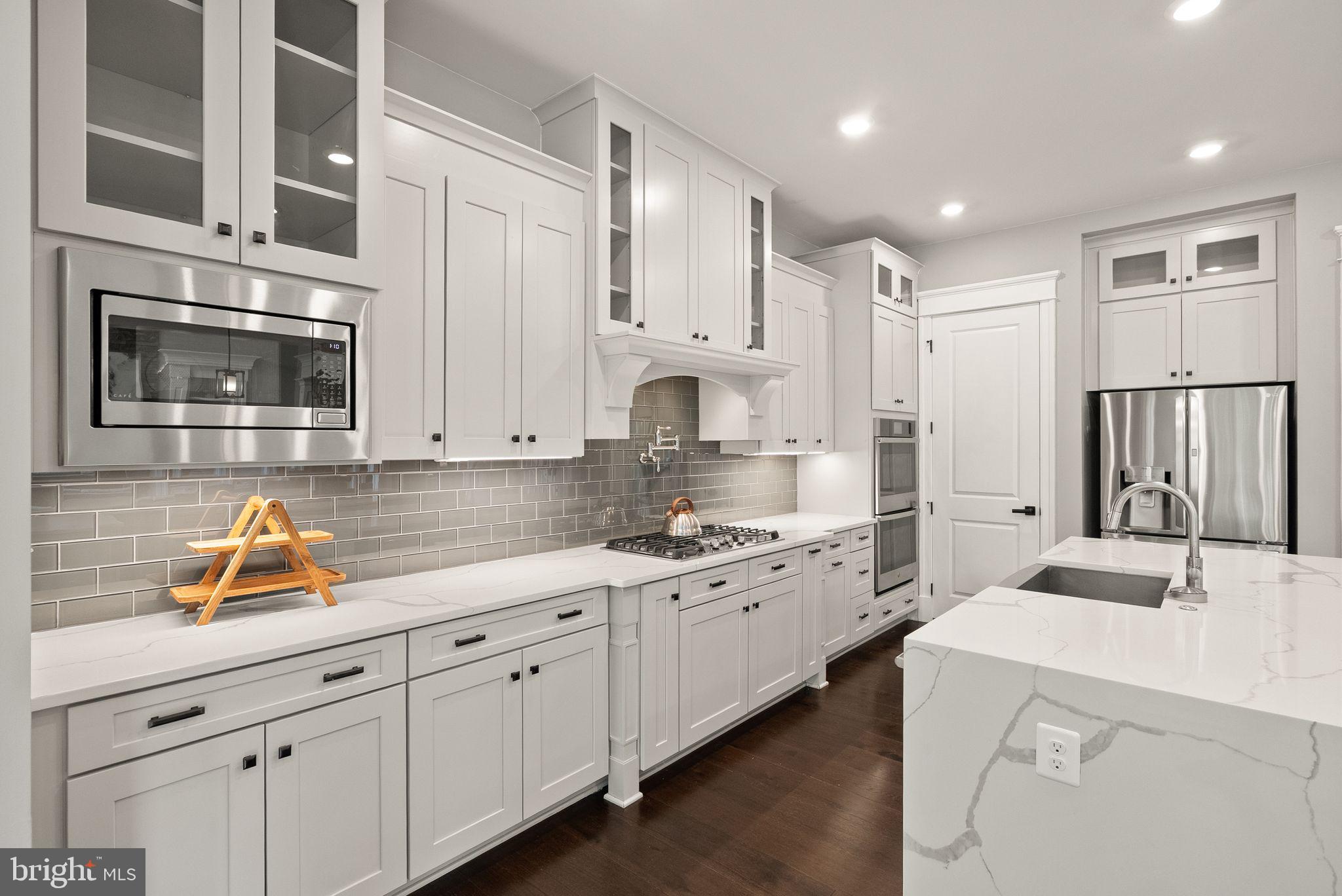 GREENS SOUTH AT WILLOWSF - Residential